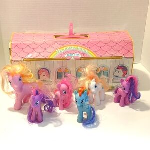 Vintage Bundle My Little Pony Carry Case with Colorful Ponies